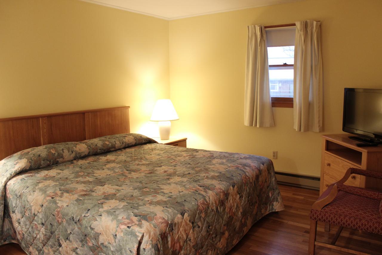 Nootka Lodge Woodsville Экстерьер фото